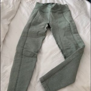 Aeropostale leggings. Brand new